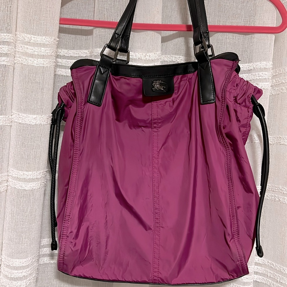 Burberry buckleigh Raspberry color tote
EUC